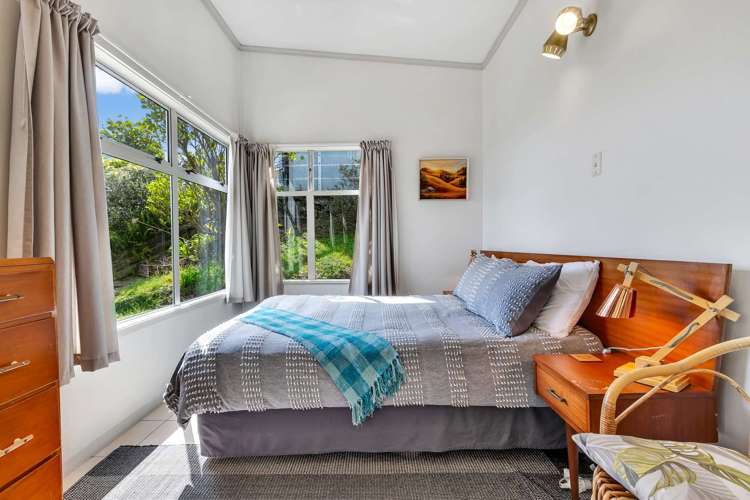 2 Rangikapiti Road Coopers Beach_17