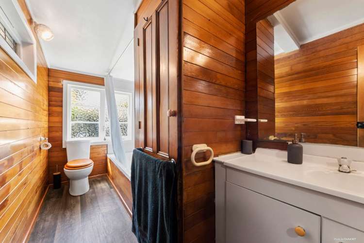 15 Erangi Place Bethells Beach_12