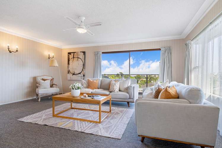 37 Chelsea View Drive_3