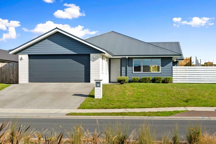 76 Stace Hopper Drive One Tree Point_28