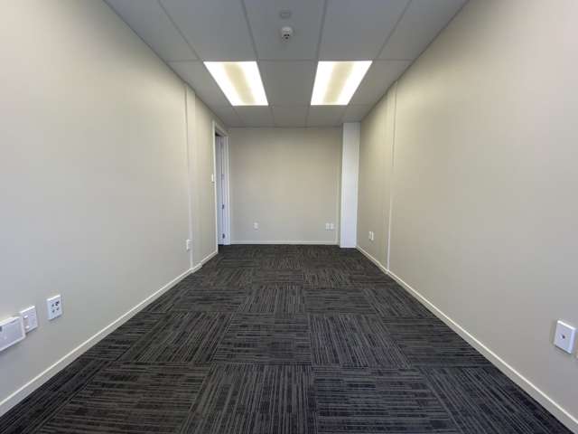 8b Hands Road Middleton_2