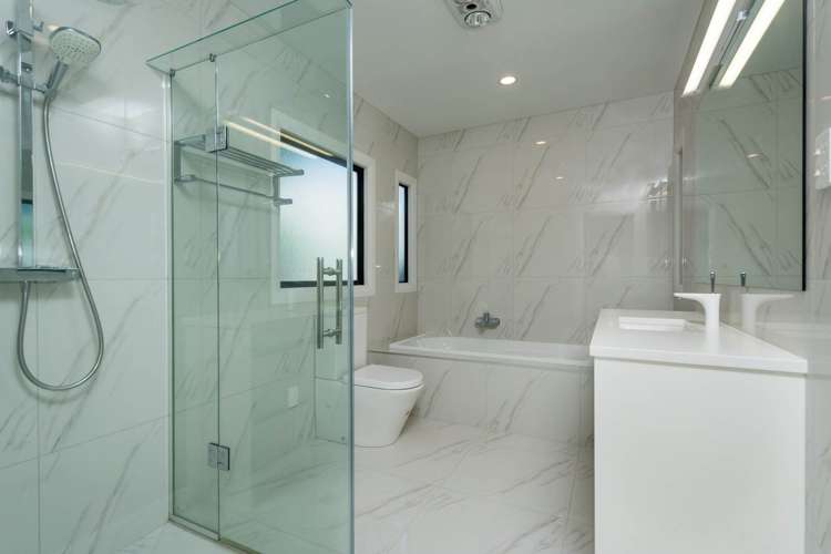 60a Seaview Road Castor Bay_13