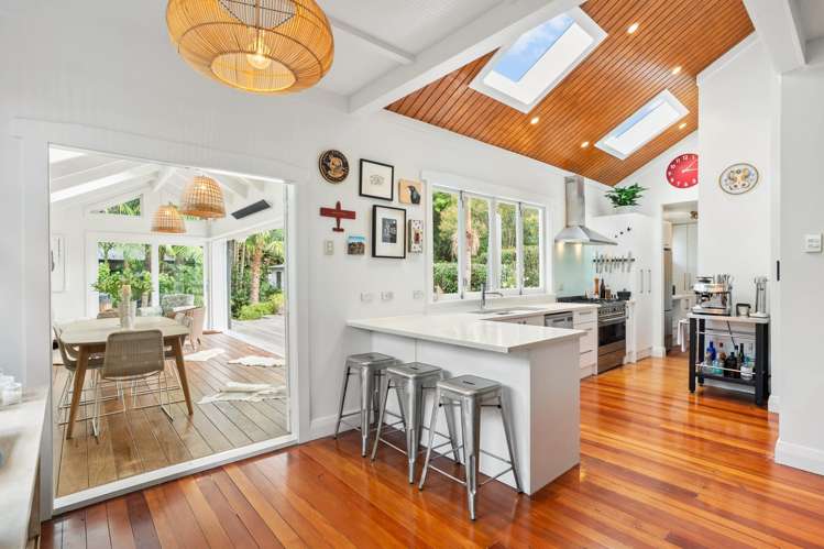 52 Springleigh Avenue Mount Albert_2