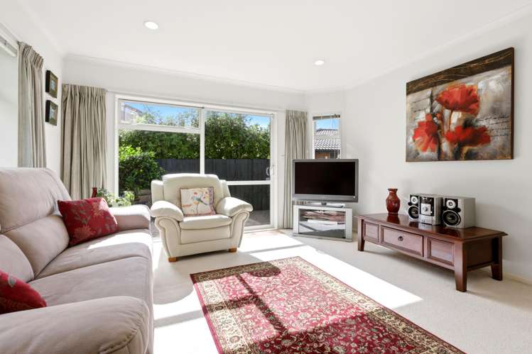 14 Chesterfield Way Orewa_8