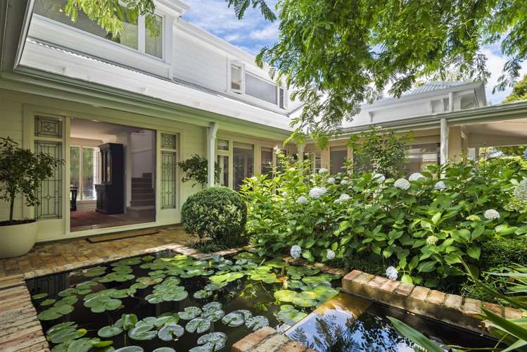 49b Roland Road Greenhithe_9