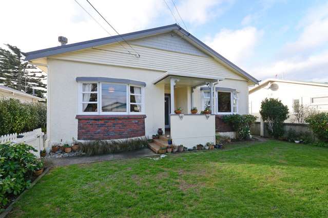 15 Bracken Street Petone_1