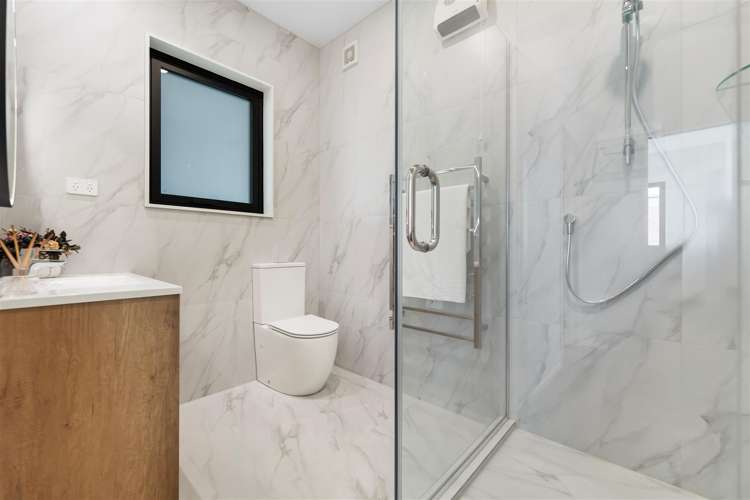 20 Whakairo Crescent Gulf Harbour_32