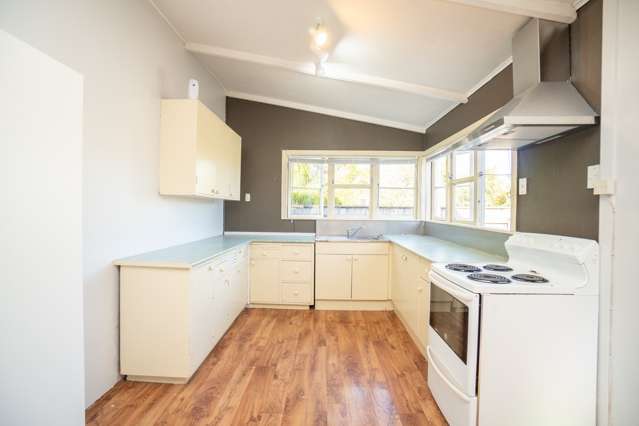 6 Monckton Street Feilding_1