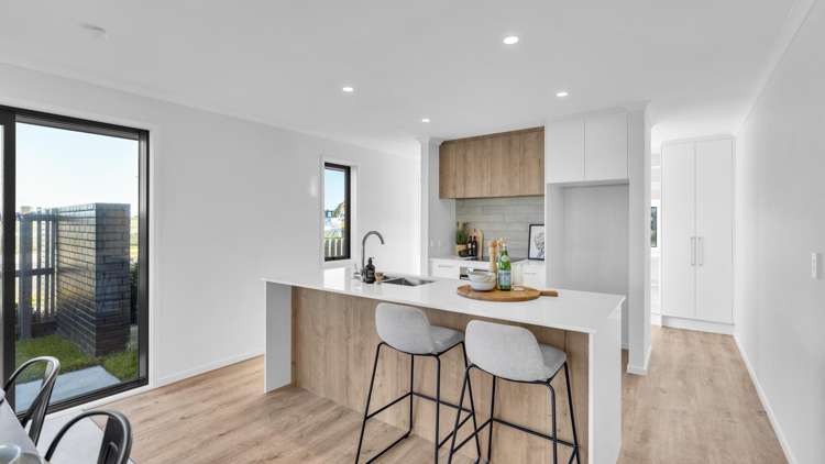 2 Edgar Way Rolleston_12