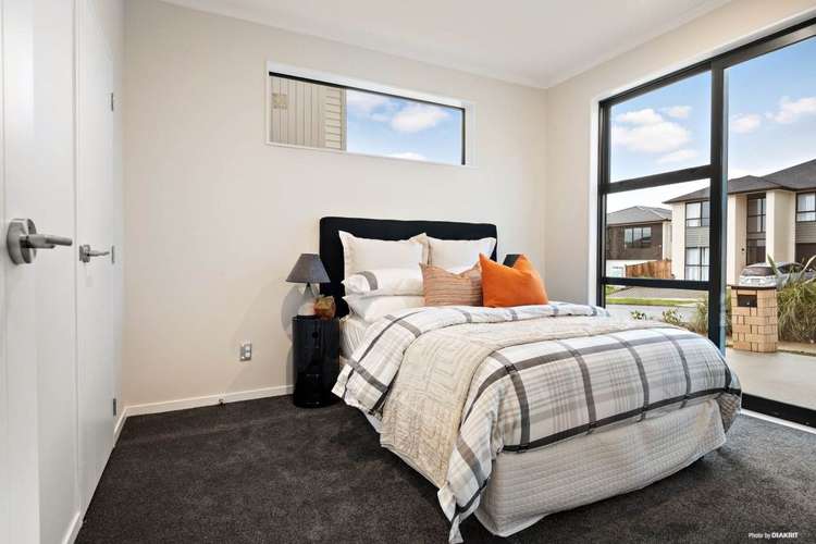 24 Cooladawson Drive Flat Bush_7