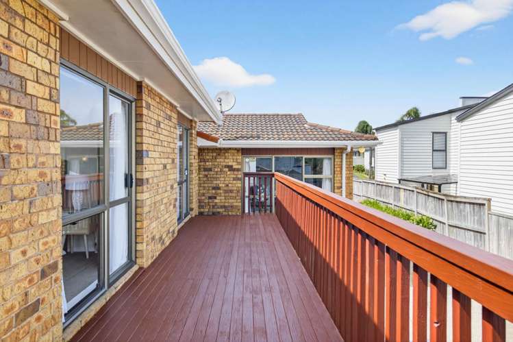 52 Jandell Crescent Bucklands Beach_22