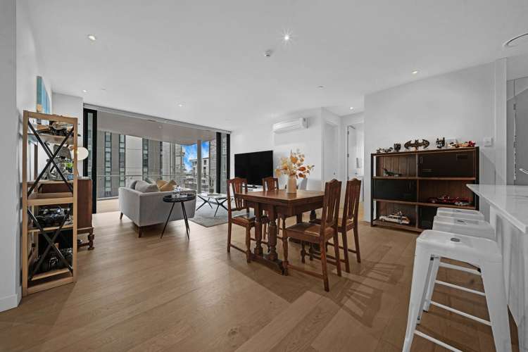 202/223A Green Lane West Epsom_11