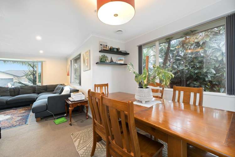 11 Bonny Crescent Massey_7