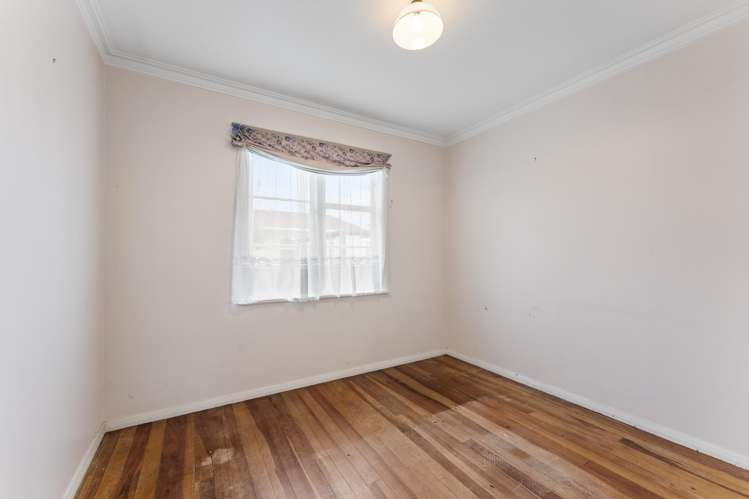 81 Bartholomew Road Levin_10