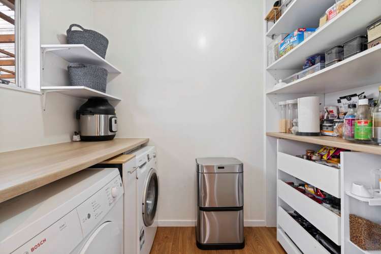 2c Youngs Road Papakura_8