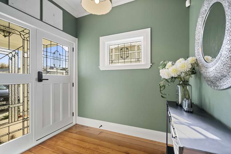 6 Bolton Street Petone_16