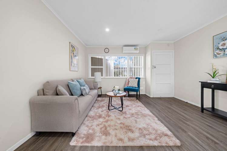9/11 Oakland Avenue Papatoetoe_18