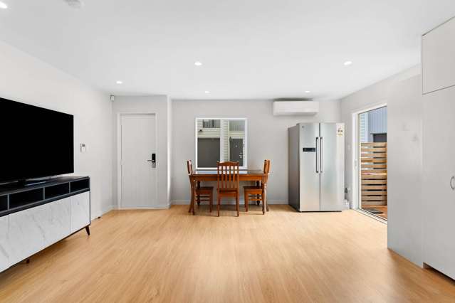 8 Seaside Place Pakuranga_2