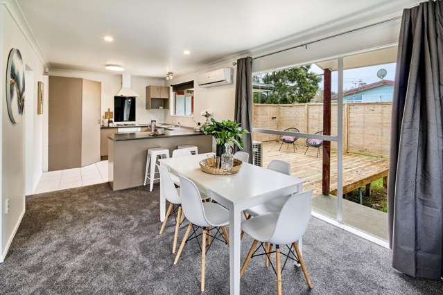 7 Edelweiss Grove Timberlea_3