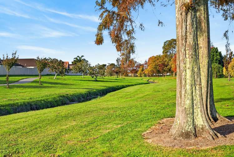 32 West Place Greenmeadows_7