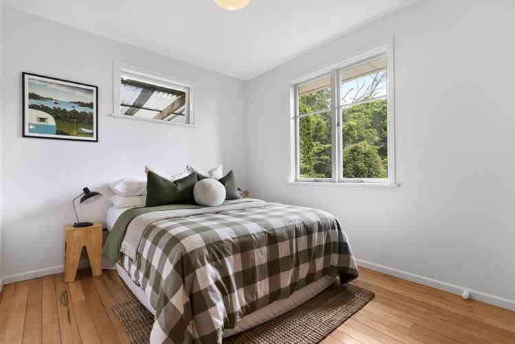 52 Glen Marine Parade Glendene_11