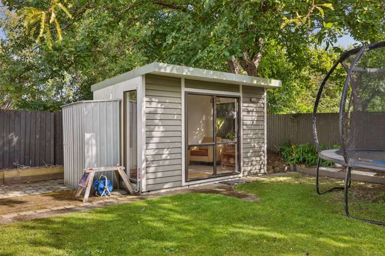 594 Harewood Road Harewood_25