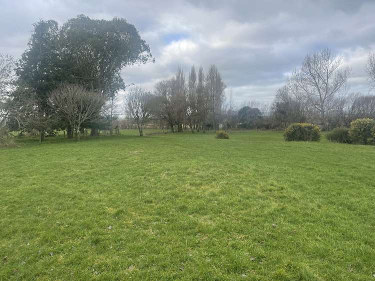 161 Winter Road Wyndham Surrounds_2