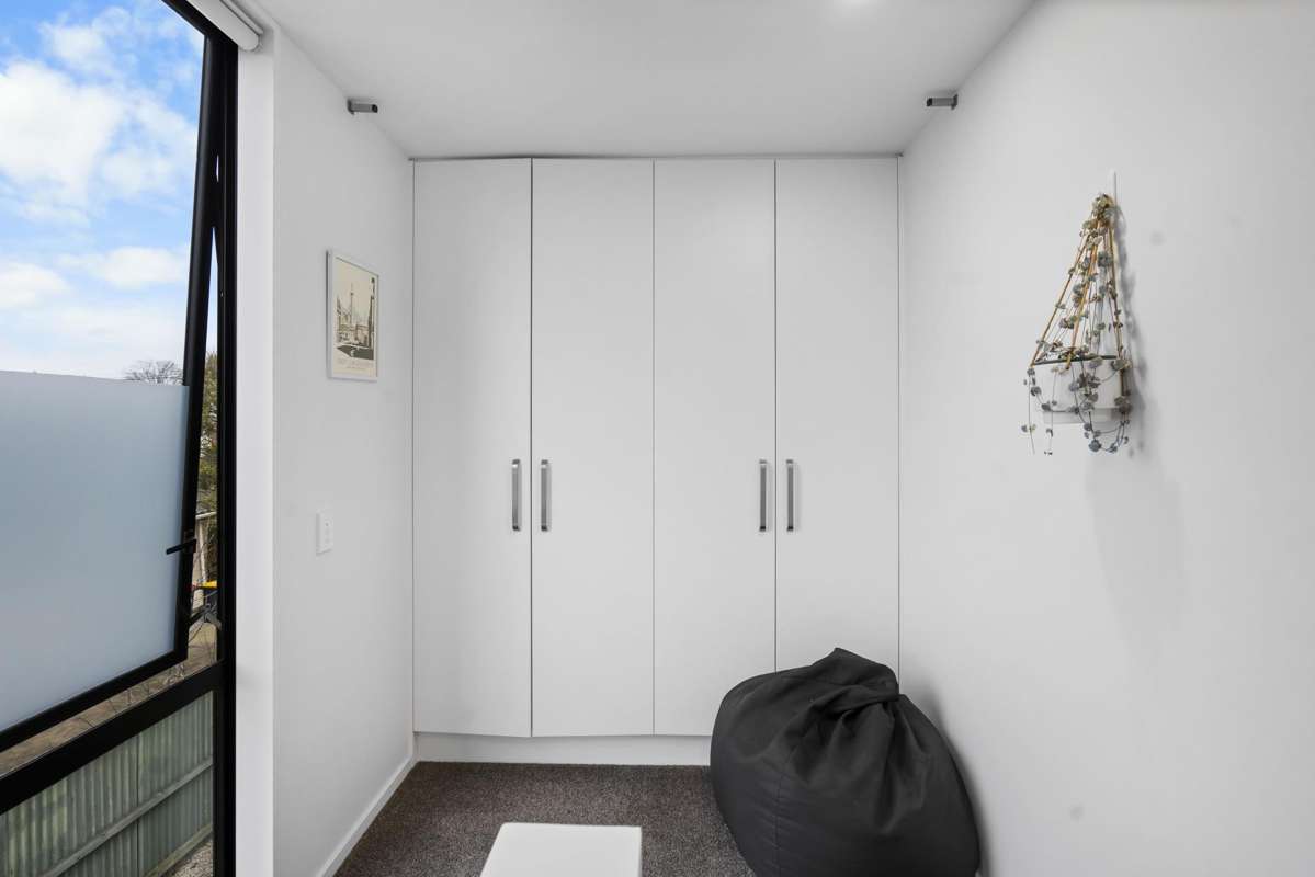 2/56 Geraldine Street_5