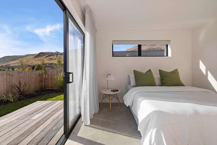7 Richardson Street Glenorchy_19