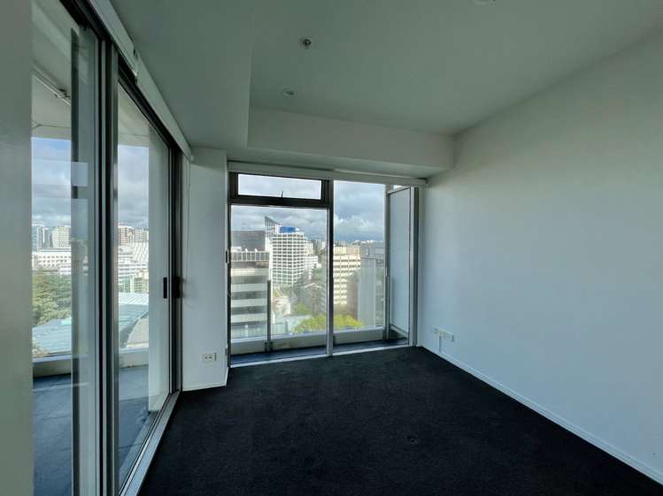 XX06/6 Lorne Street 10015_6