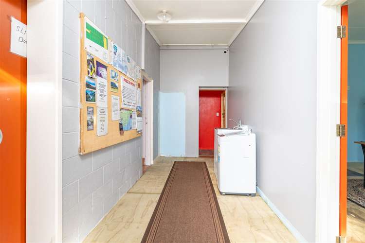 20 Water Street Kaitangata_39