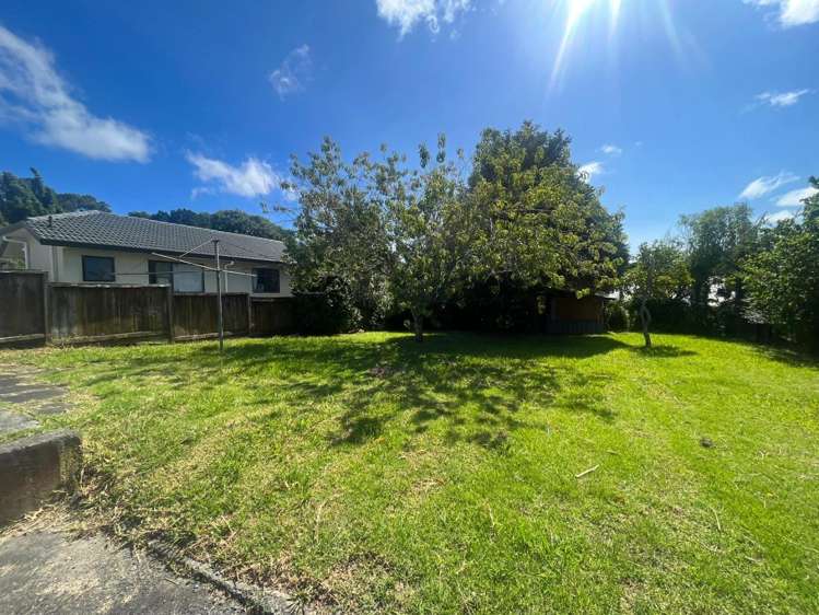 11 Springside Place New Lynn_14