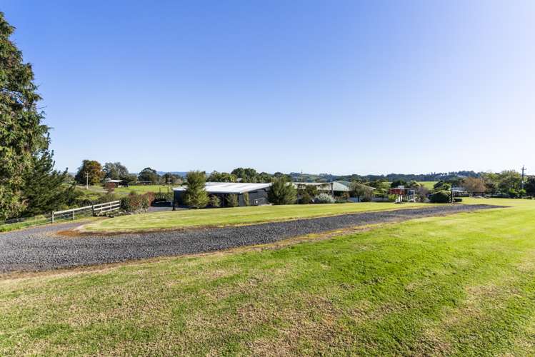 17 Brewster Road Pukekawa_20