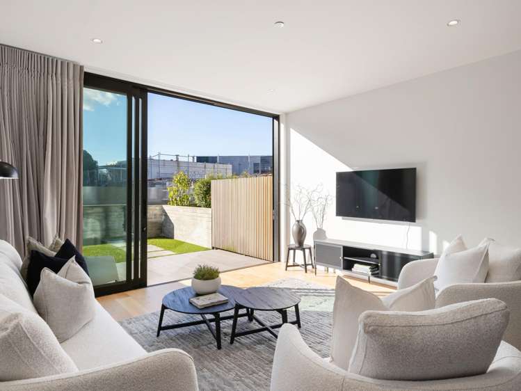 107/1 Clyde Street Hamilton East_4