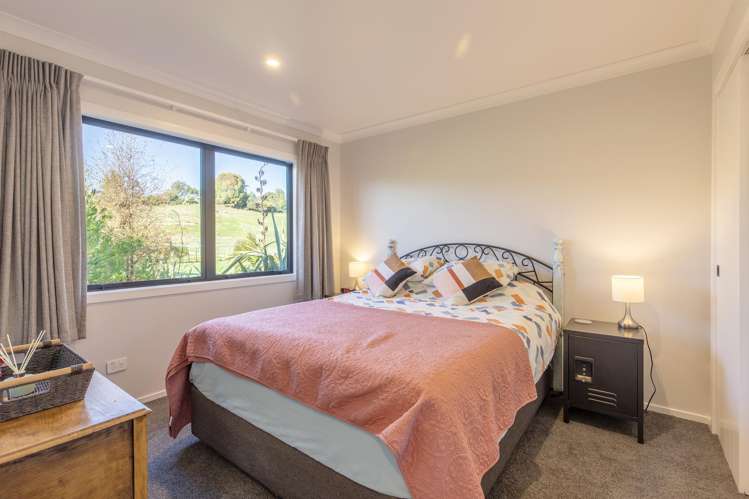 81 Kyle Road Waipukurau_19
