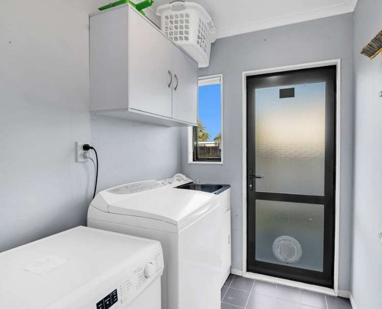 32 Dahlstrom Grove Kelvin Grove_9