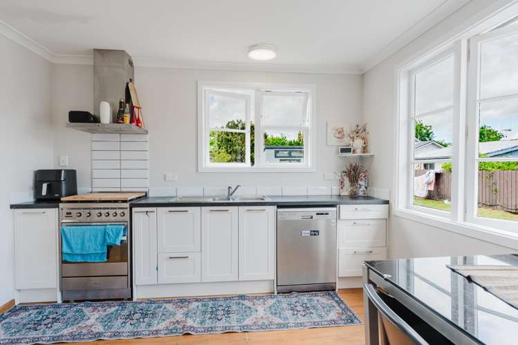 12 Le Quesne Place Fairfield_10