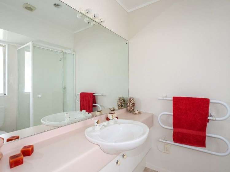 1/42 Stewart Gibson Place Manurewa_8