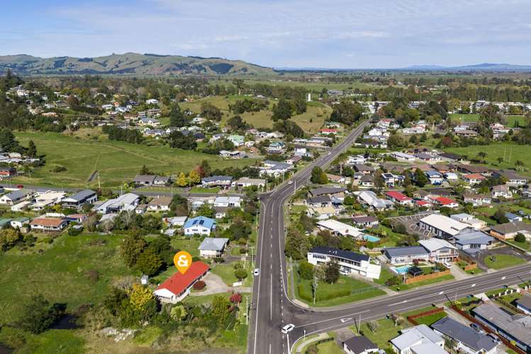 7 Thames Road Paeroa_24