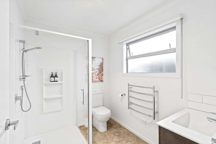 17 Forbes Road Foxton Beach_11