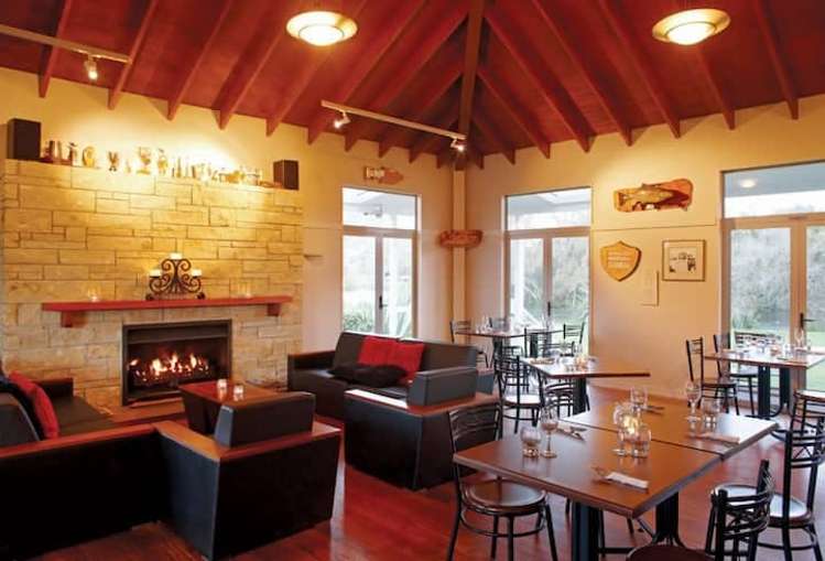 13/1420 Hamurana Road Mourea_21