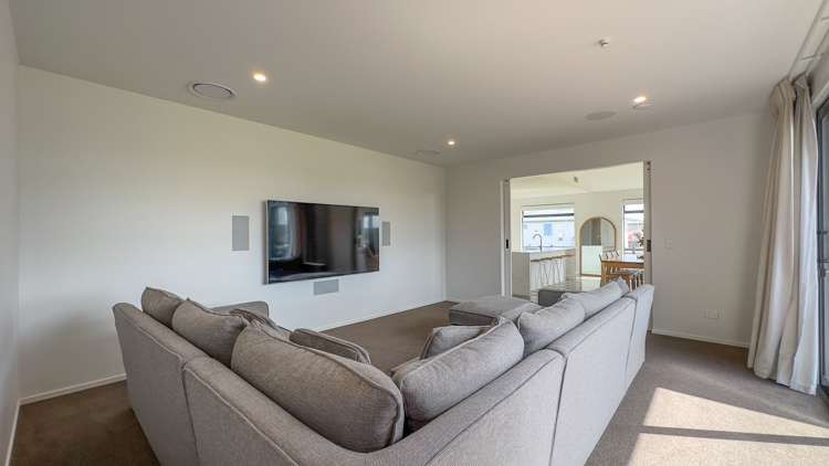 66 Reid Road Ngahinapouri_15