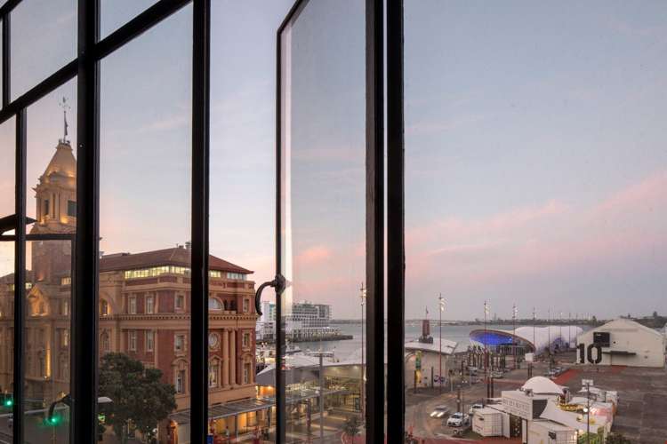 3c/2 Queen Street Auckland Central_16