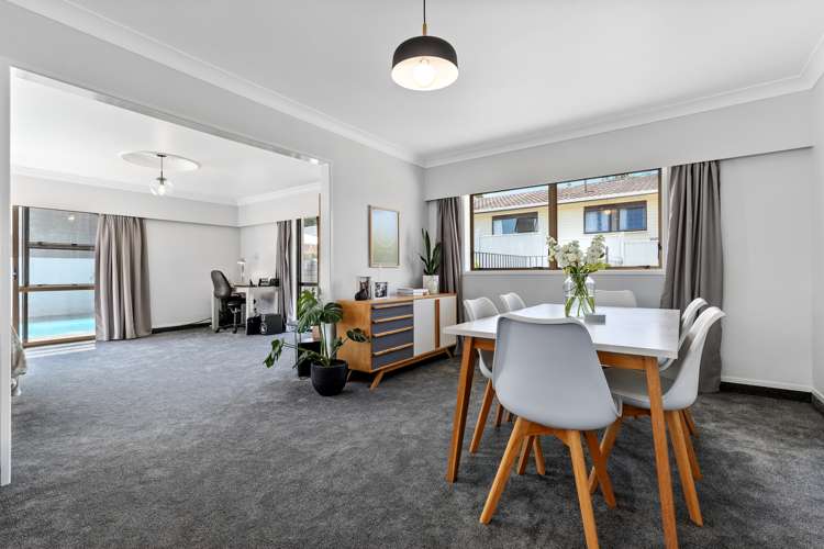 24 Lachlan Drive Dinsdale_2