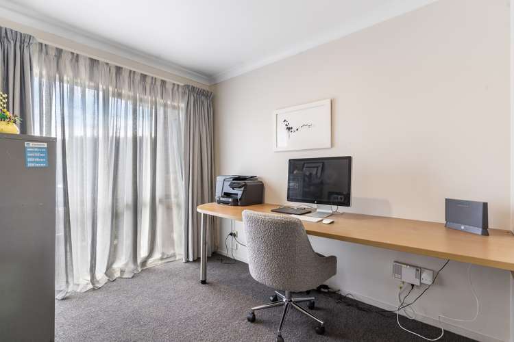 136 Lynwood Road New Lynn_17