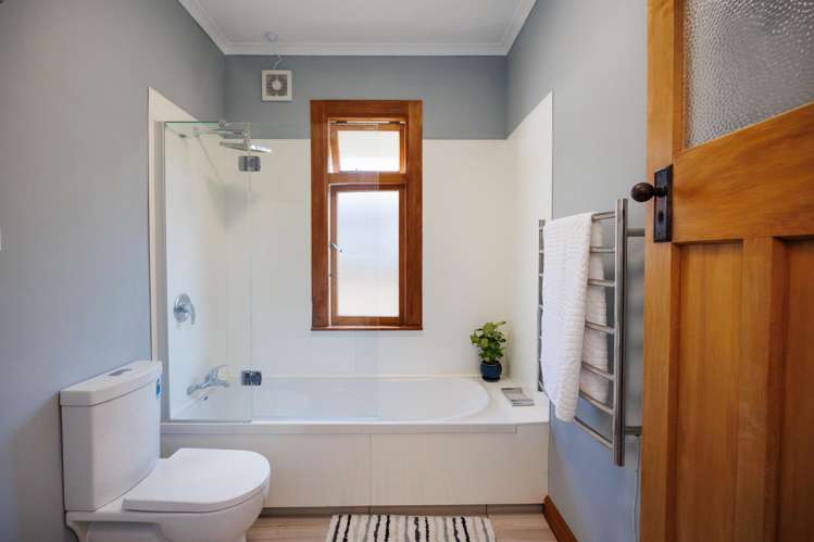 15 Miro Street Takaro_14