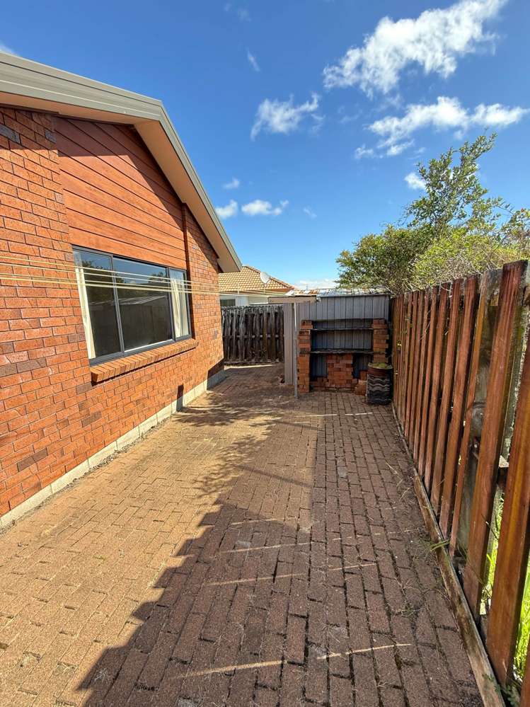 3 Jan Higgins Place Golflands_16