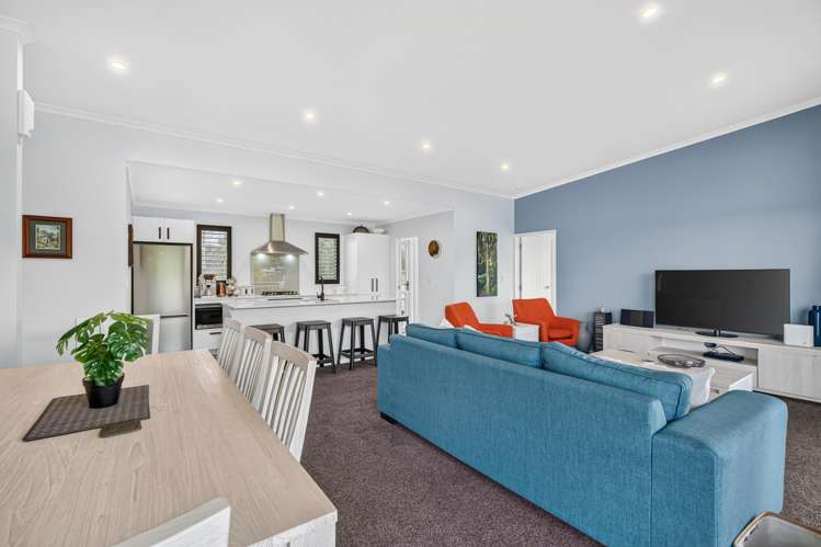 4 Pinedale Crescent Riversdale_9