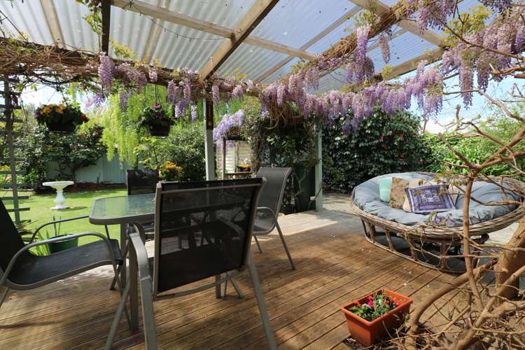 38 Victoria Street Carterton_21