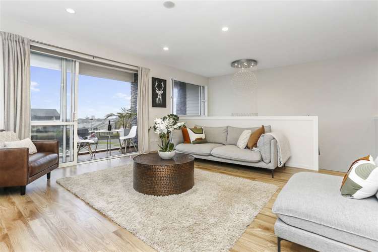 37 Fennell Crescent Silverdale_1